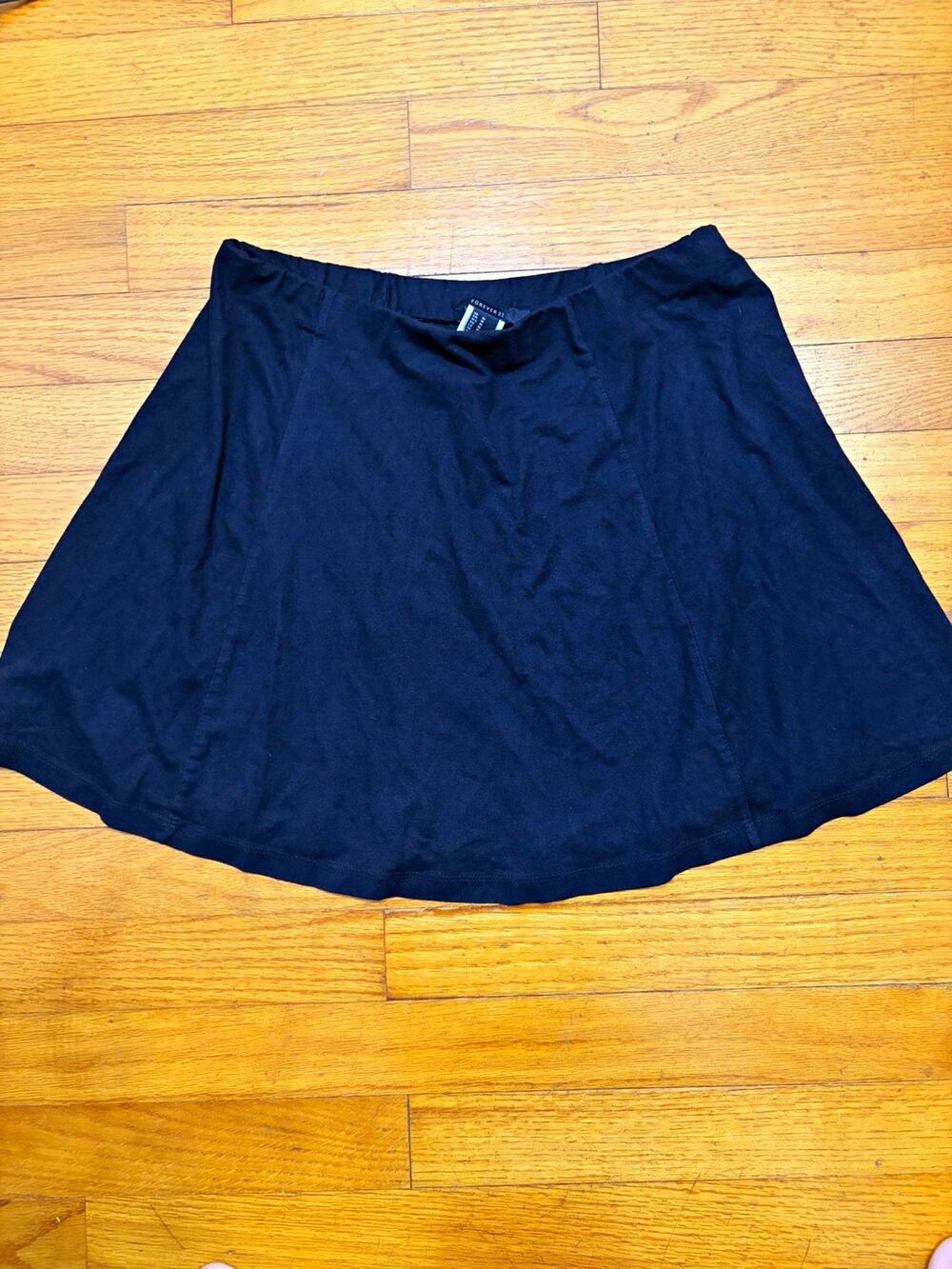 Forever 21 Black Faux Suede Swing Skirt Size M Flowy Skater Mini